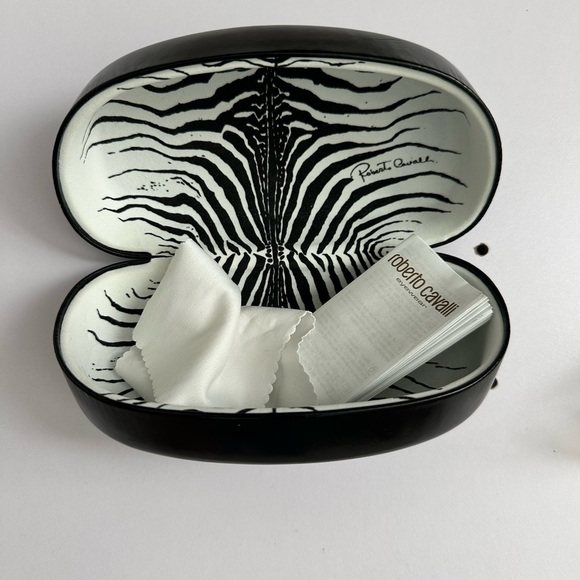 NWOT Roberto Cavalli Gold Oversized Sunglasses - Picture 3 of 4